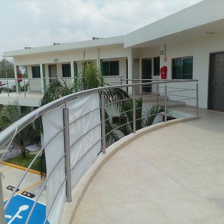 Hotel La Isla Chable Esterno foto